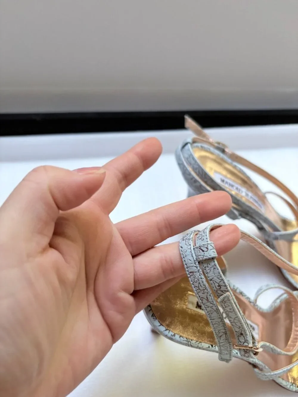 Manolo Blahnik Blue Gold Filigree Leather Strappy Heels EU 36
